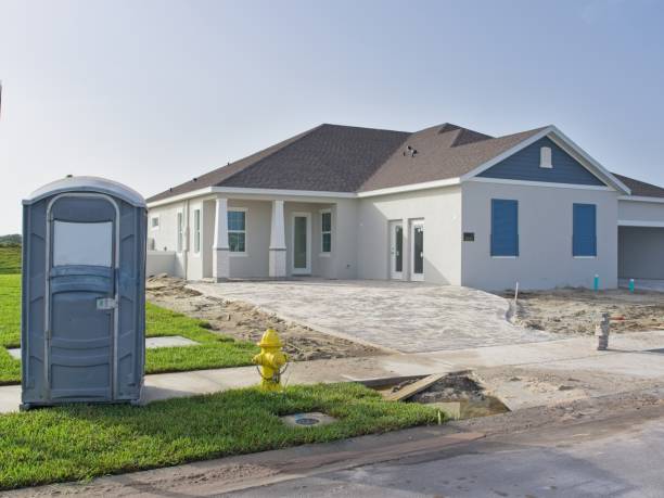 Best Portable restroom trailer rental  in Lewistown, MT
